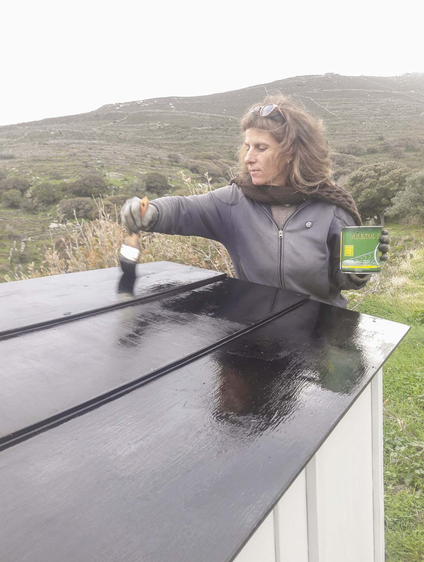 https://www.tinosecolodge.gr/cms/wp-content/uploads/2017/12/tinos-ecolodge-solar-herb-dryer-dehydrator-2017-_6.jpg